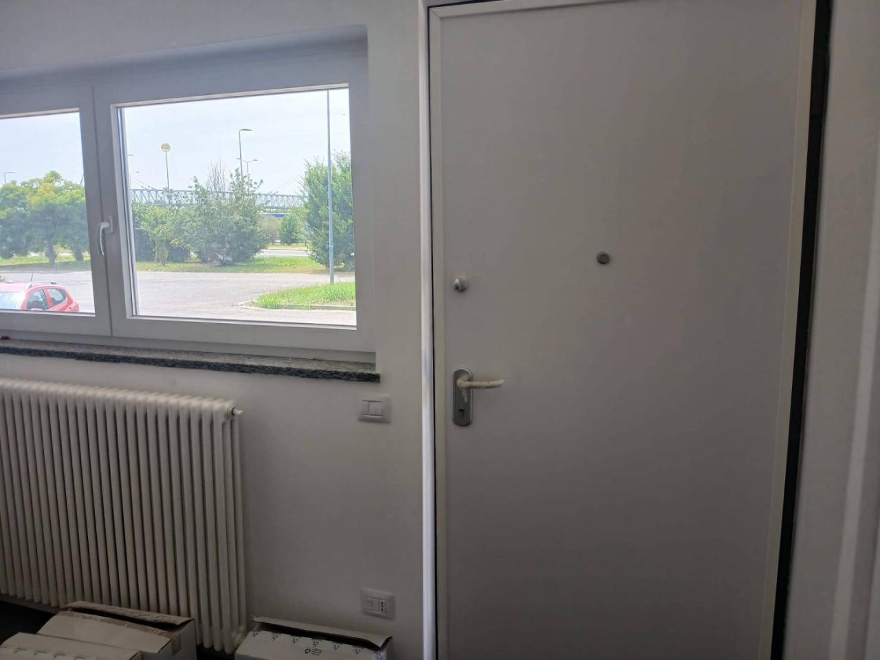 appartamento in vendita a Milano in zona Famagosta
