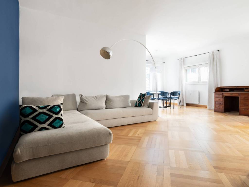 appartamento in vendita a Milano in zona Il Portello