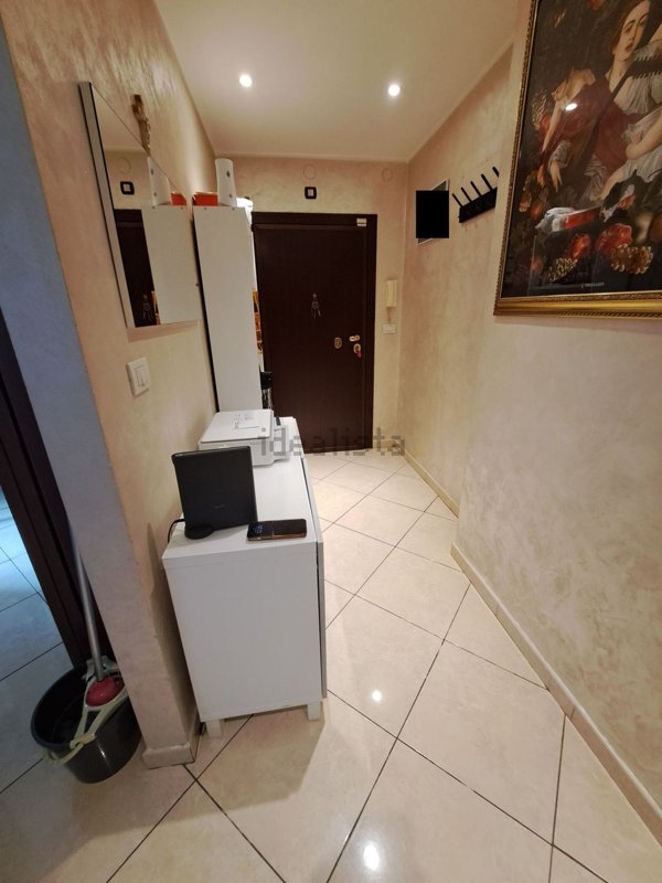 appartamento in vendita a Milano in zona Vialba
