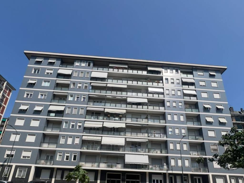 appartamento in vendita a Milano in zona San Siro