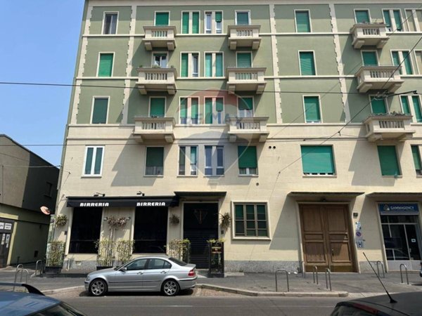 negozio in vendita a Milano in zona Chiesa Rossa