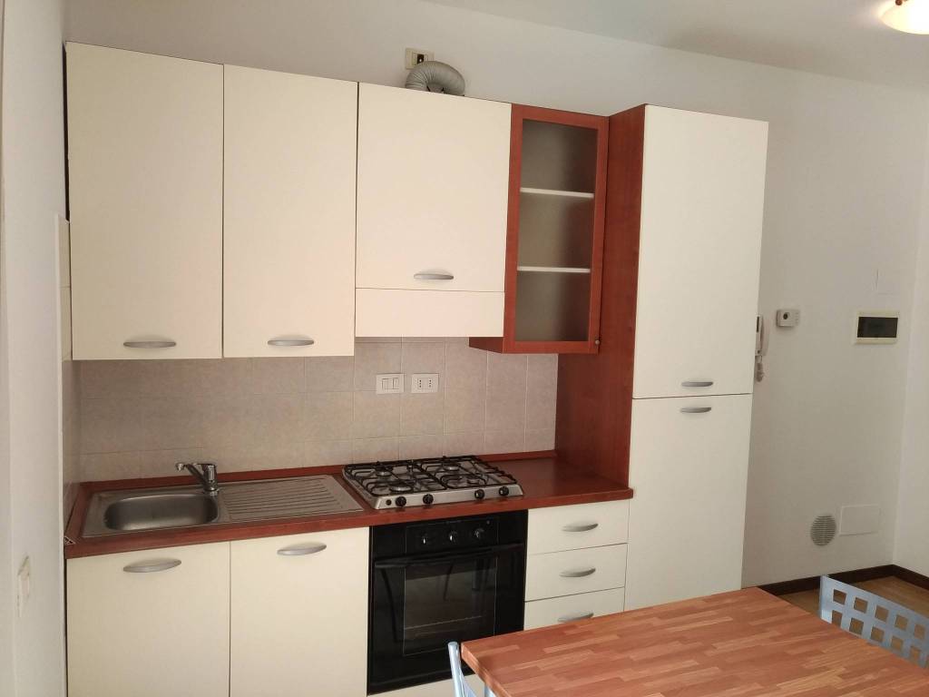 appartamento in vendita a Milano in zona Isola