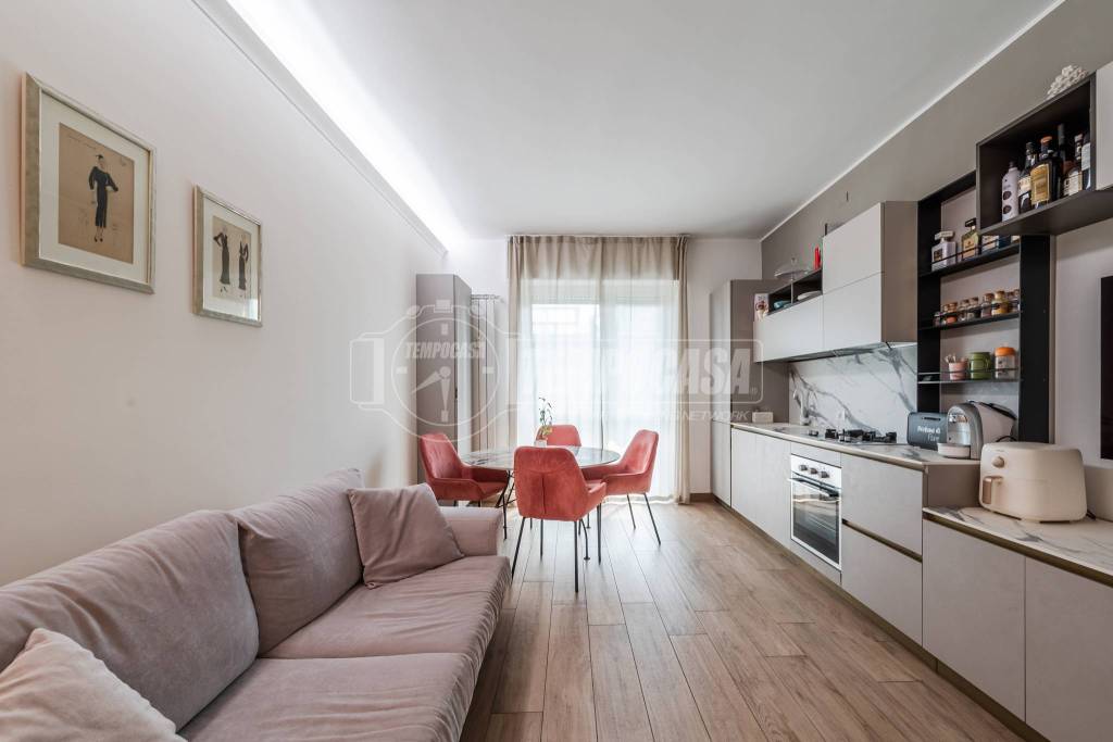appartamento in vendita a Milano in zona Vigentino