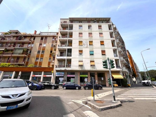 appartamento in vendita a Milano in zona Corvetto