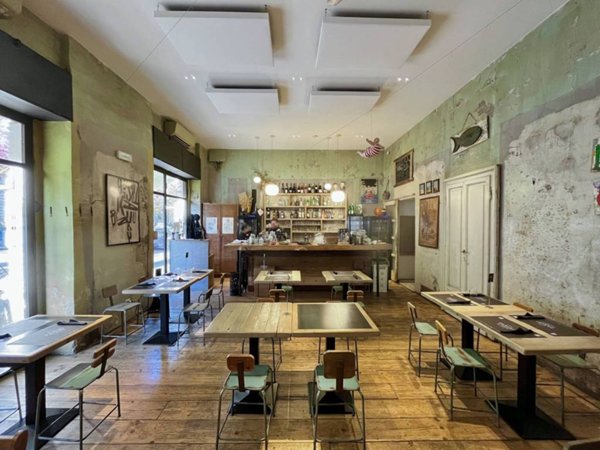 negozio in vendita a Milano in zona Isola