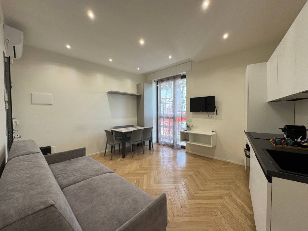appartamento in vendita a Milano in zona Porta Garibaldi