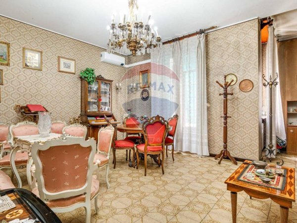 appartamento in vendita a Milano in zona Centro Direzionale