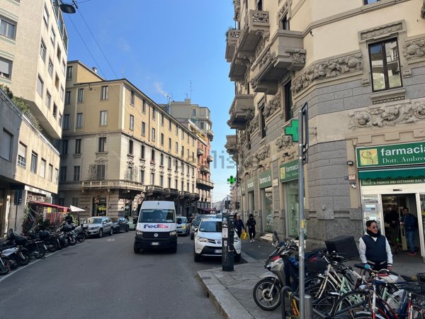 appartamento in vendita a Milano in zona Loreto