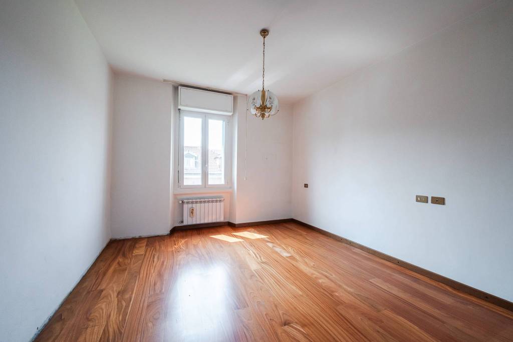 appartamento in vendita a Milano in zona Casoretto