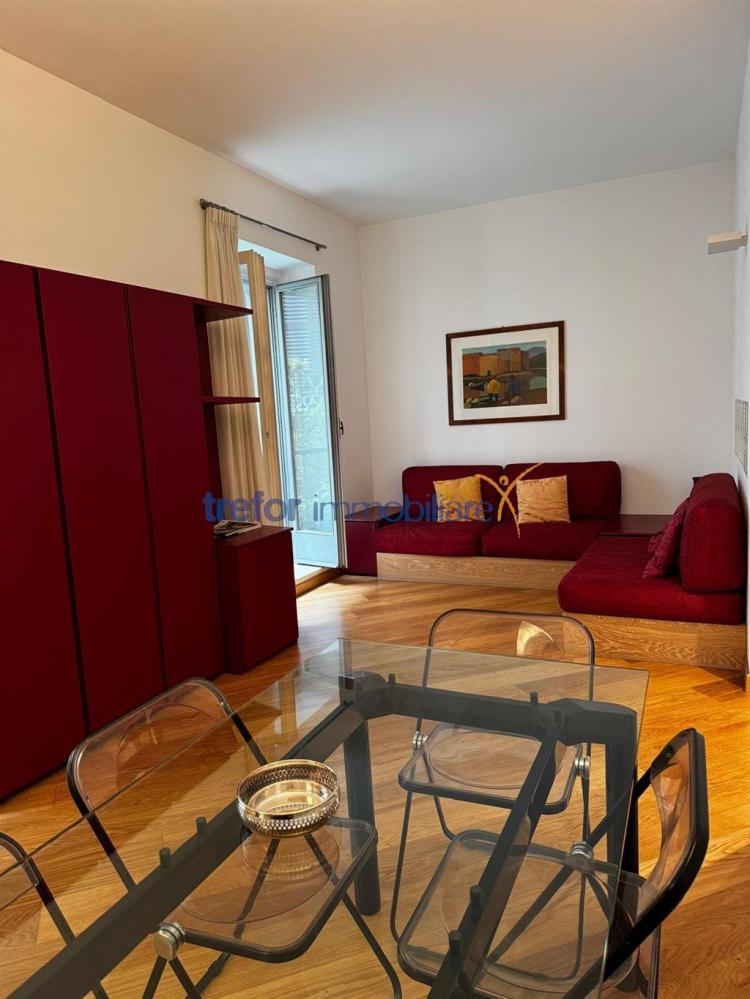 appartamento in vendita a Milano in zona Centro Direzionale