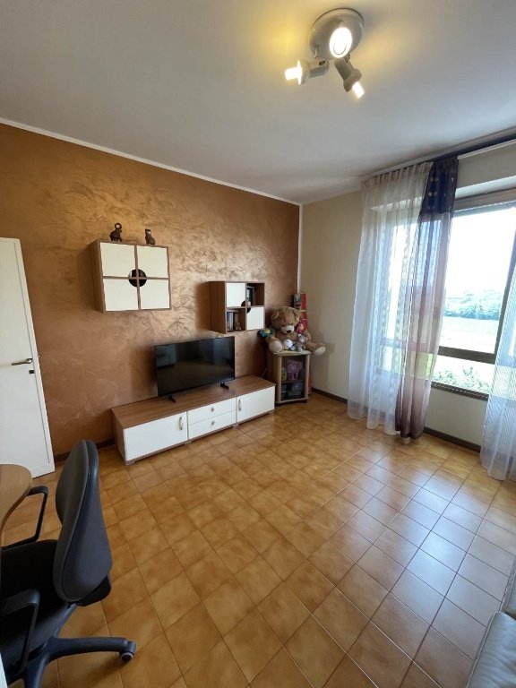appartamento in vendita a Milano in zona Quartiere degli Olmi