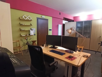 ufficio in vendita a Milano in zona Niguarda