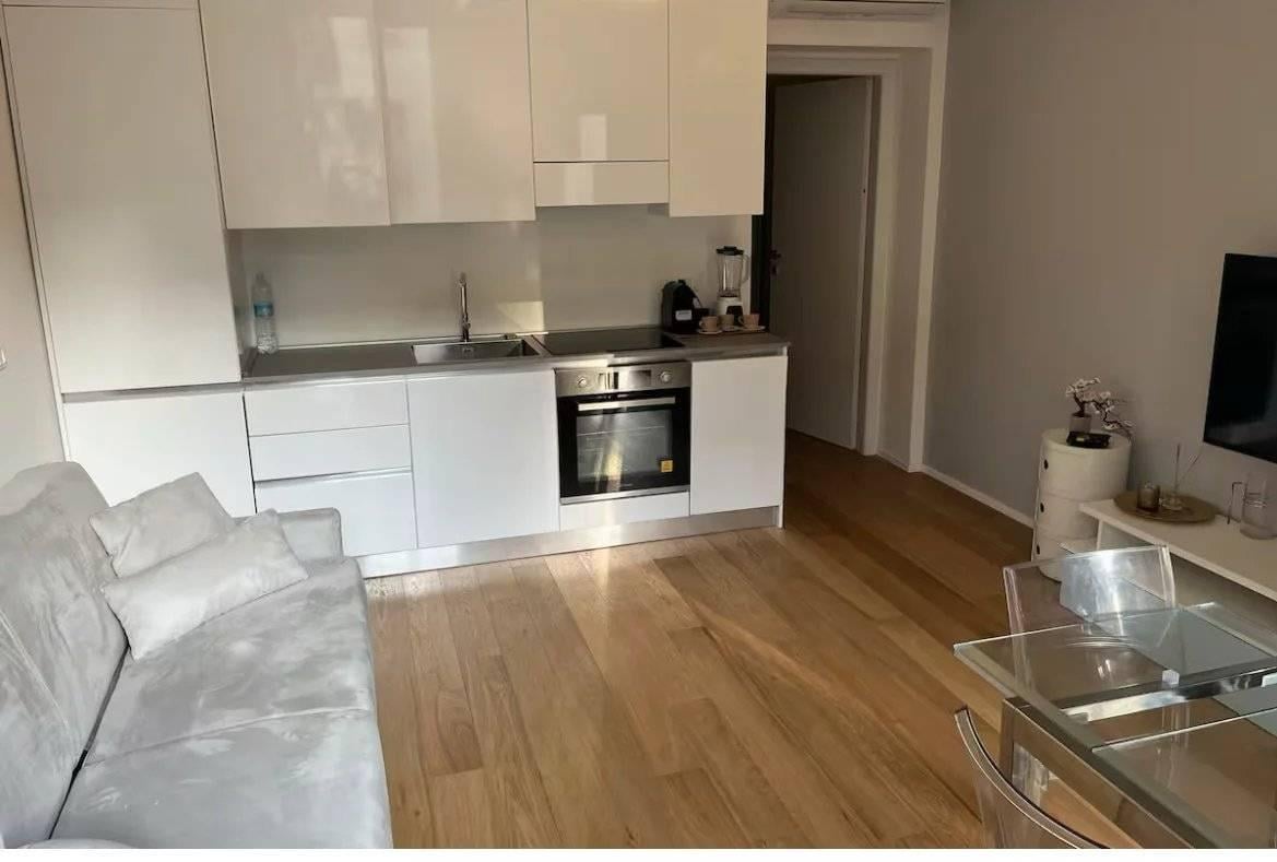 appartamento in vendita a Milano in zona Isola