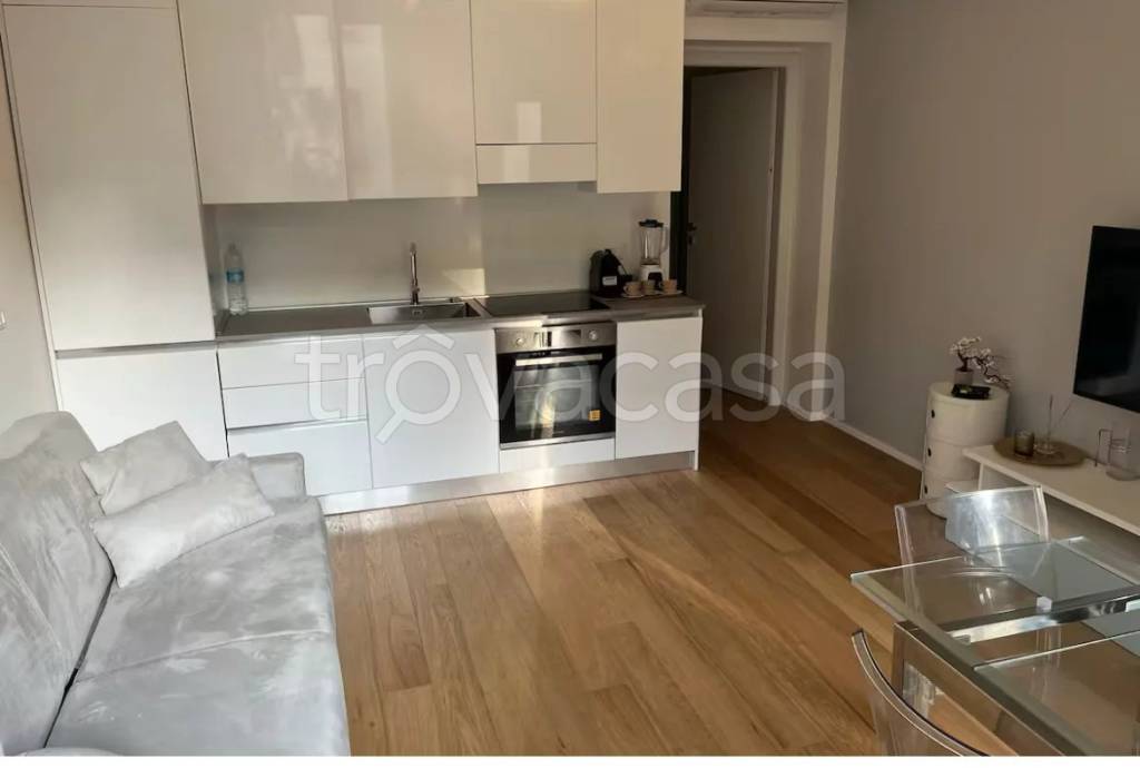 appartamento in vendita a Milano in zona Porta Garibaldi
