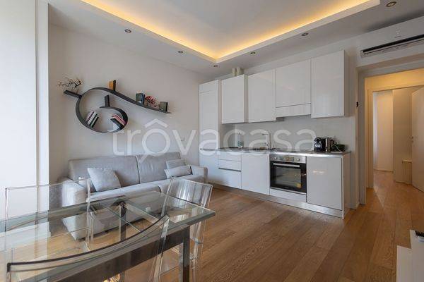 appartamento in vendita a Milano in zona Isola