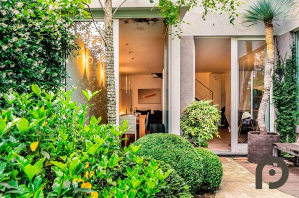 appartamento in vendita a Milano in zona Cagnola
