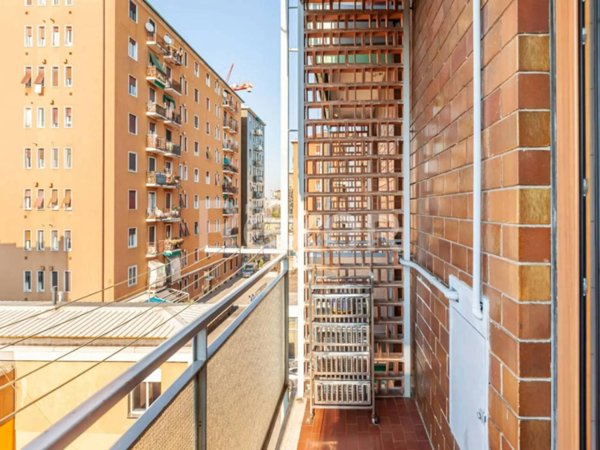 appartamento in vendita a Milano in zona Rottole