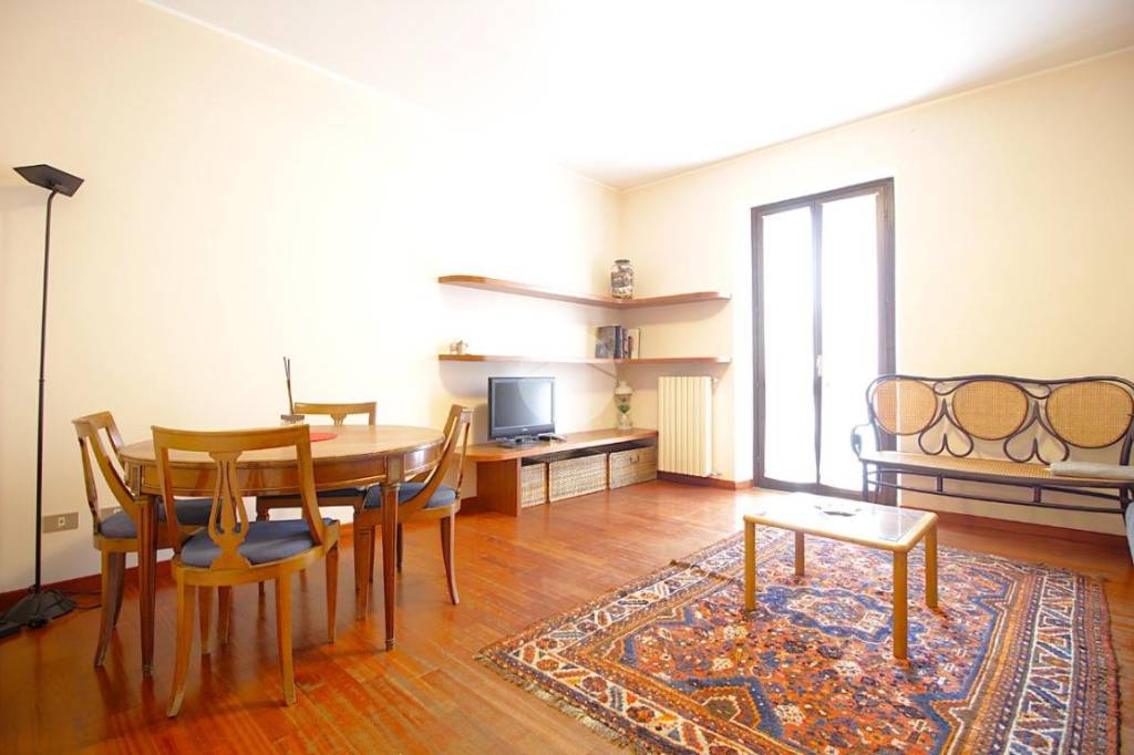appartamento in vendita a Milano in zona Villapizzone