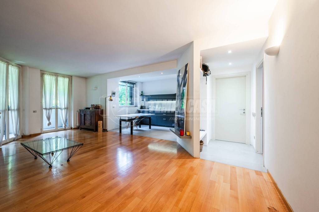 appartamento in vendita a Milano in zona Porta Romana