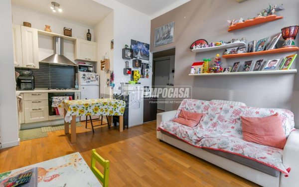 appartamento in vendita a Milano in zona Dergano