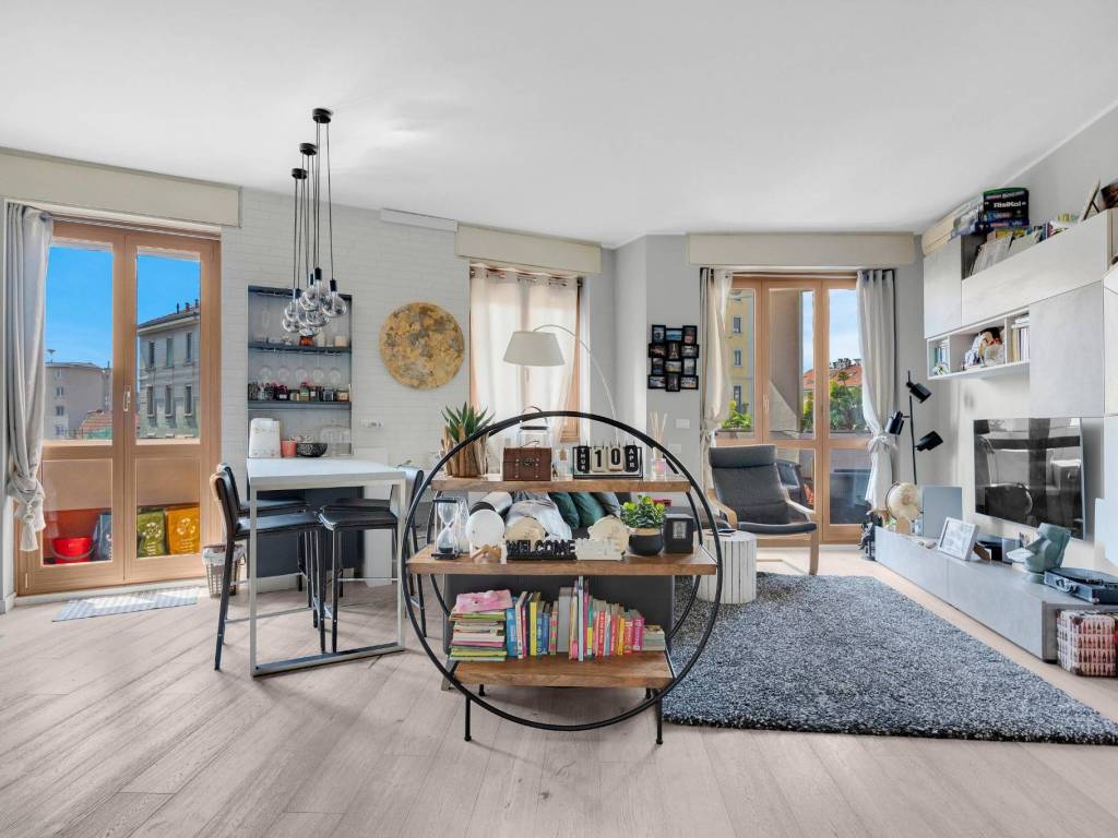 appartamento in vendita a Milano in zona Piazzale Lodi