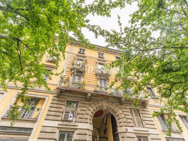 appartamento in vendita a Milano in zona Isola