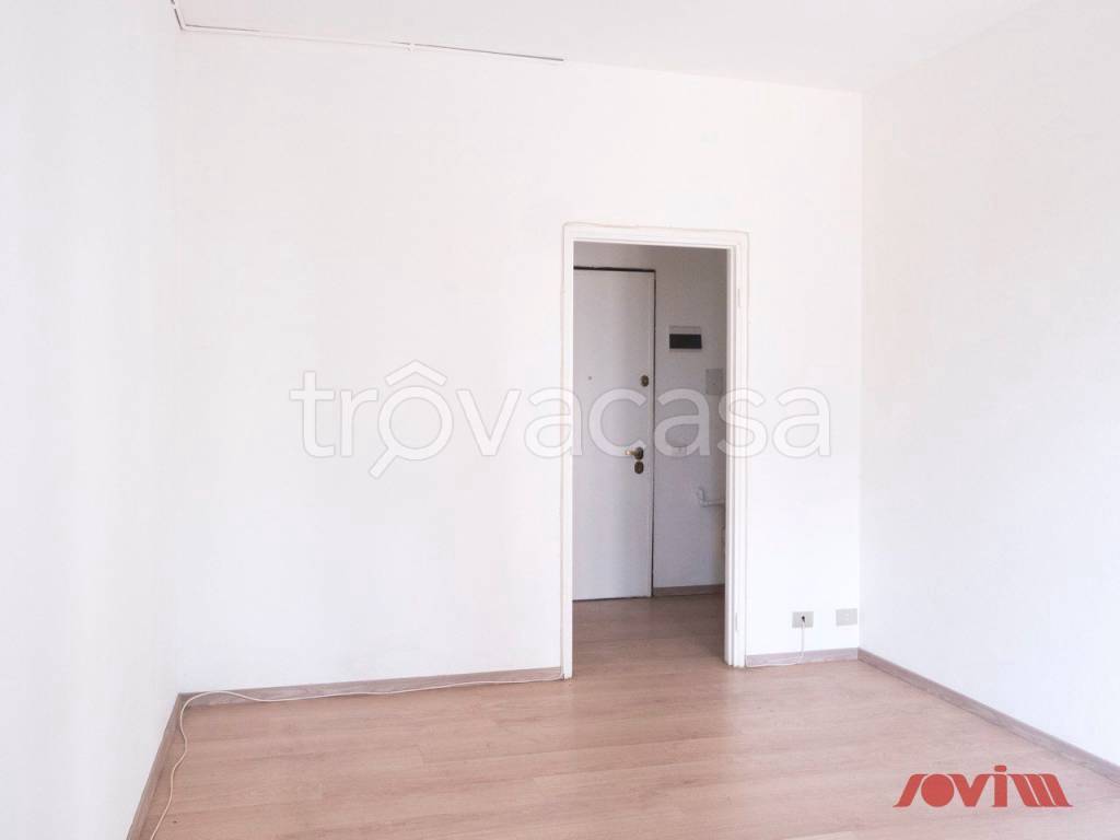 appartamento in vendita a Milano in zona Corvetto