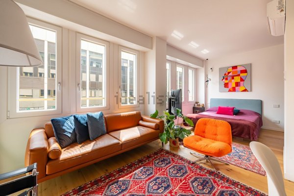 appartamento in vendita a Milano in zona XXII Marzo