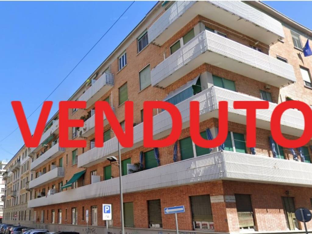 appartamento in vendita a Milano in zona Città Studi