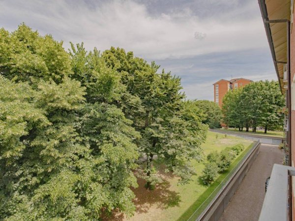 appartamento in vendita a Milano in zona Forlanini
