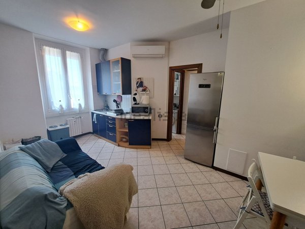 appartamento in vendita a Milano in zona Stadera
