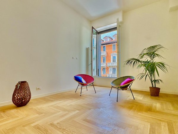 appartamento in vendita a Milano in zona Porta Genova