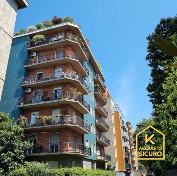 appartamento in vendita a Milano in zona Calvairate