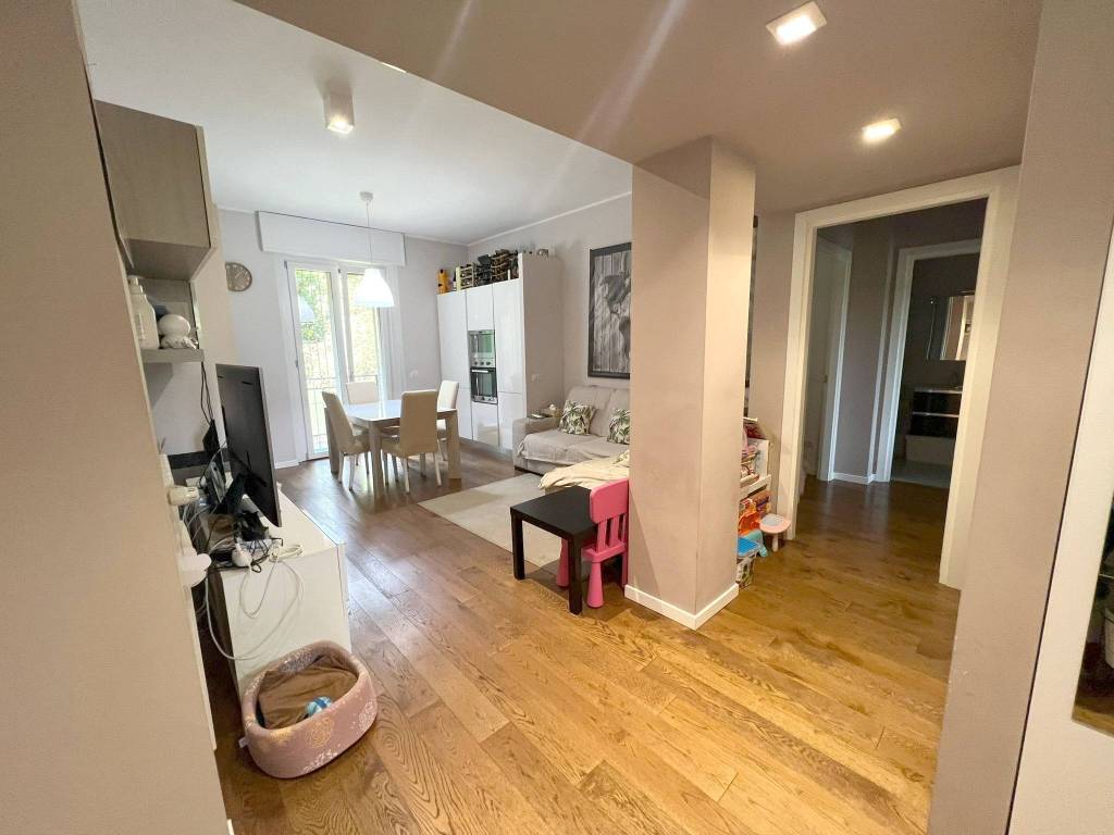 appartamento in vendita a Milano in zona Vigentino