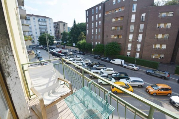 appartamento in vendita a Milano in zona Bocconi