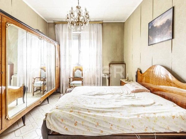 appartamento in vendita a Milano in zona Gallaratese