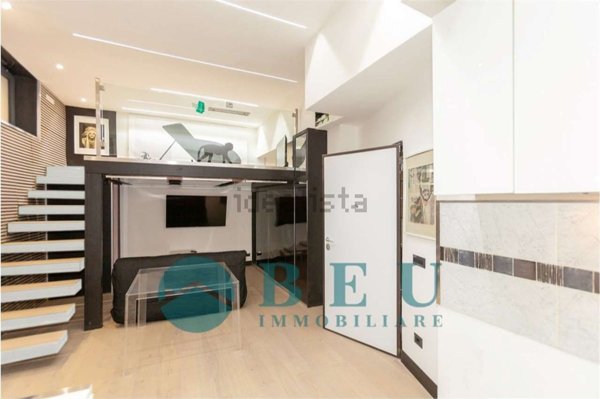 appartamento in vendita a Milano in zona Calvairate