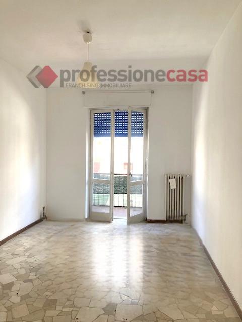appartamento in vendita a Milano in zona Stadera