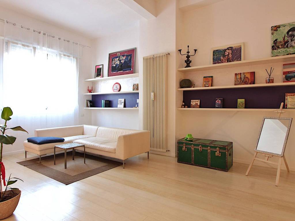 appartamento in vendita a Milano in zona Isola