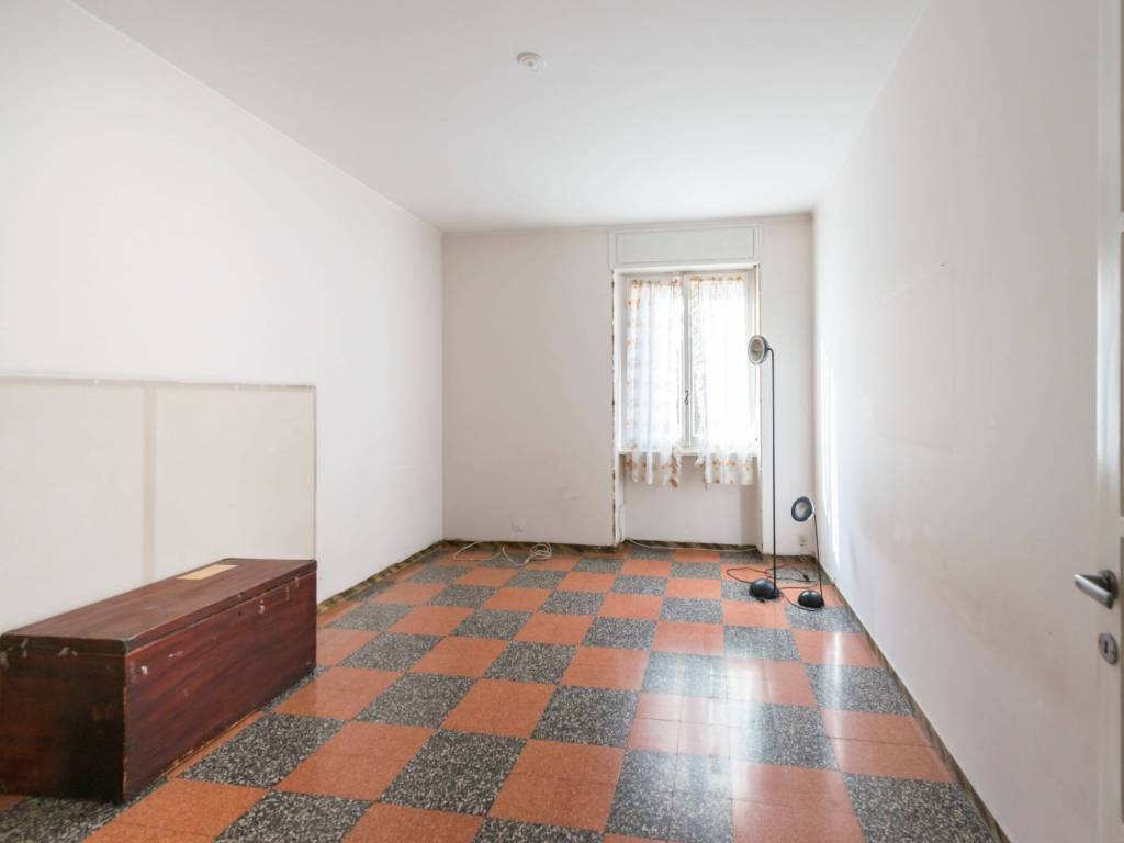 appartamento in vendita a Milano in zona Barona