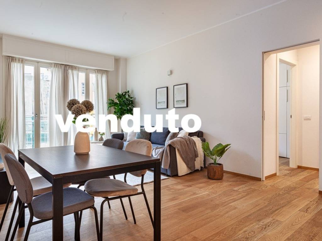 appartamento in vendita a Milano in zona Solari
