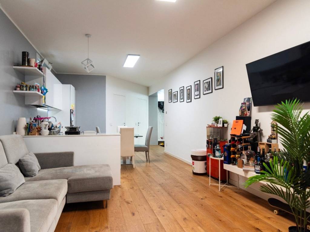 appartamento in vendita a Milano in zona Città Studi