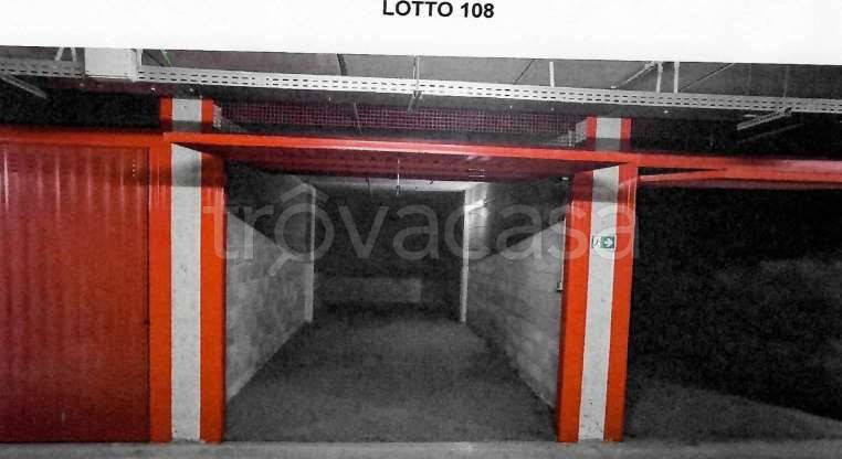 appartamento in vendita a Milano in zona Dergano