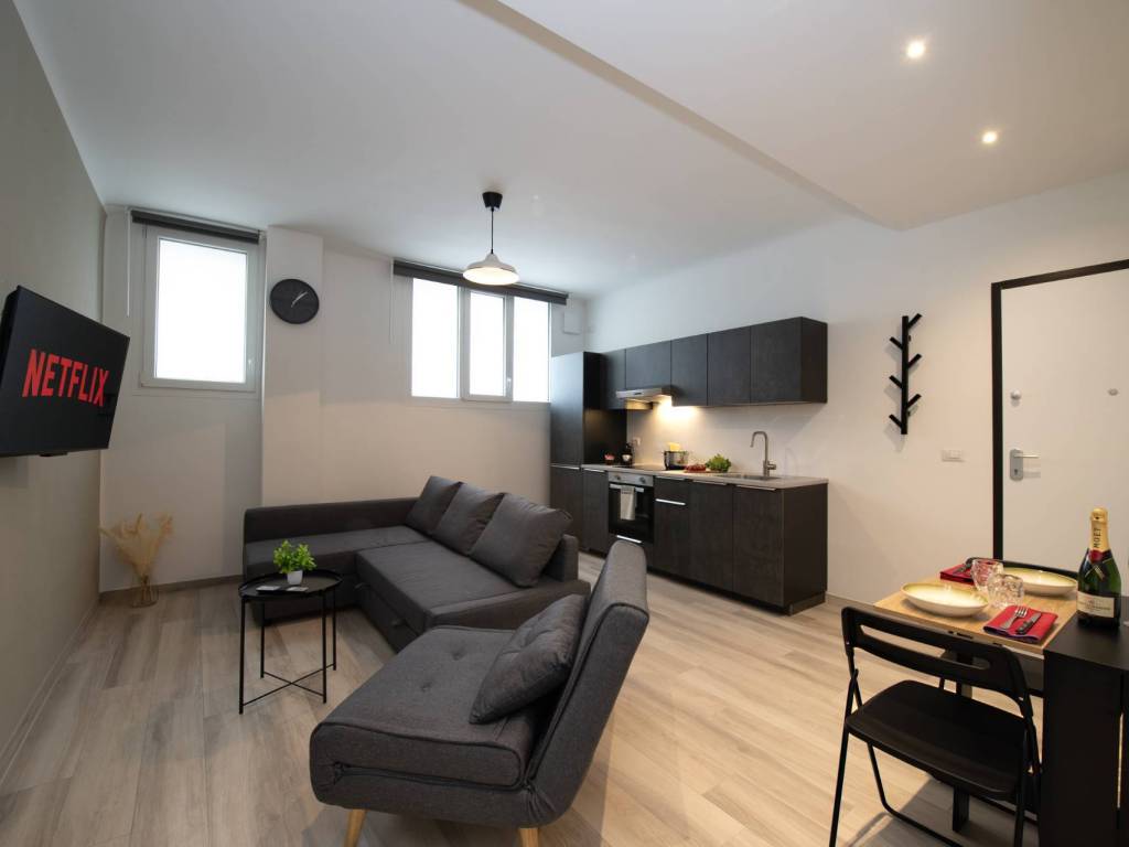appartamento in vendita a Milano in zona Solari