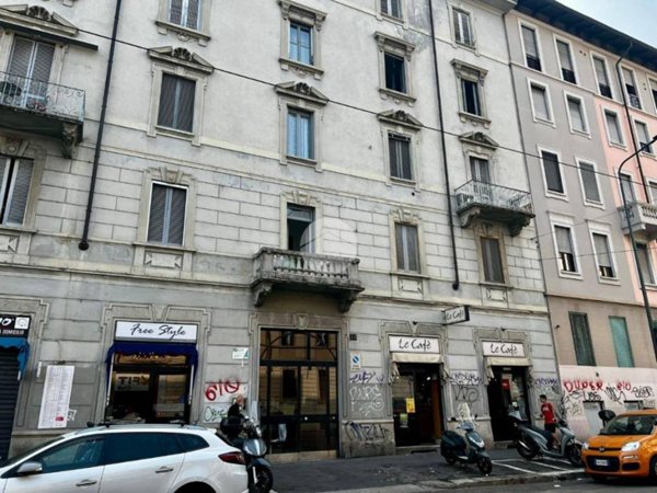appartamento in vendita a Milano in zona Chiesa Rossa