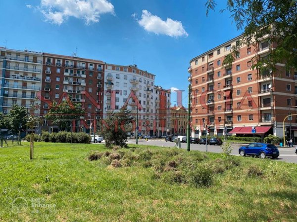 appartamento in vendita a Milano in zona Trenno