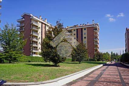 appartamento in vendita a Milano in zona Niguarda
