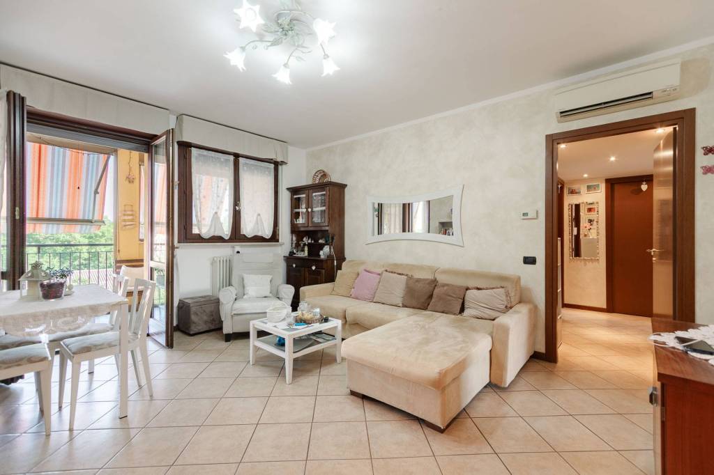 appartamento in vendita a Milano in zona Niguarda