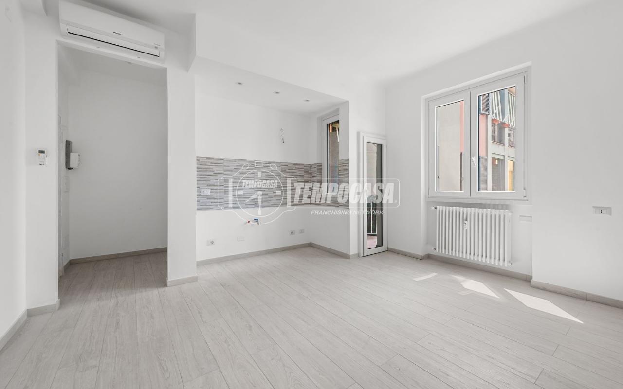 appartamento in vendita a Milano in zona Calvairate