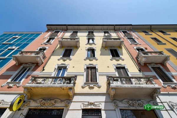 appartamento in vendita a Milano in zona Barona